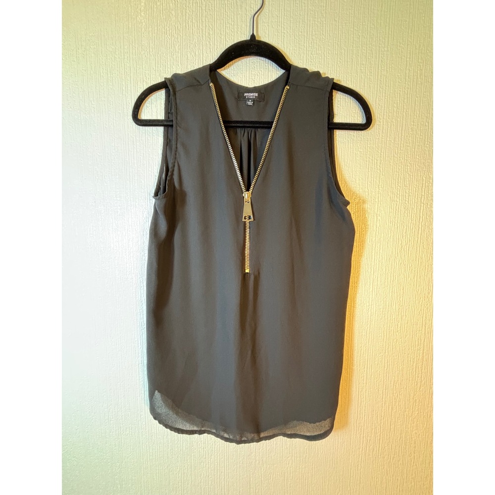 Premise Studio Black Flowy Sleeveless Zip Front Top Size M